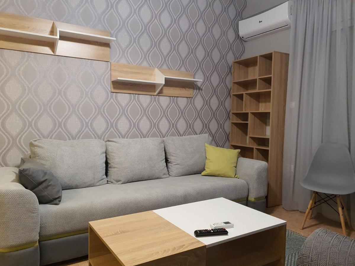 Theos Apartment Alexandroupolis Buitenkant foto
