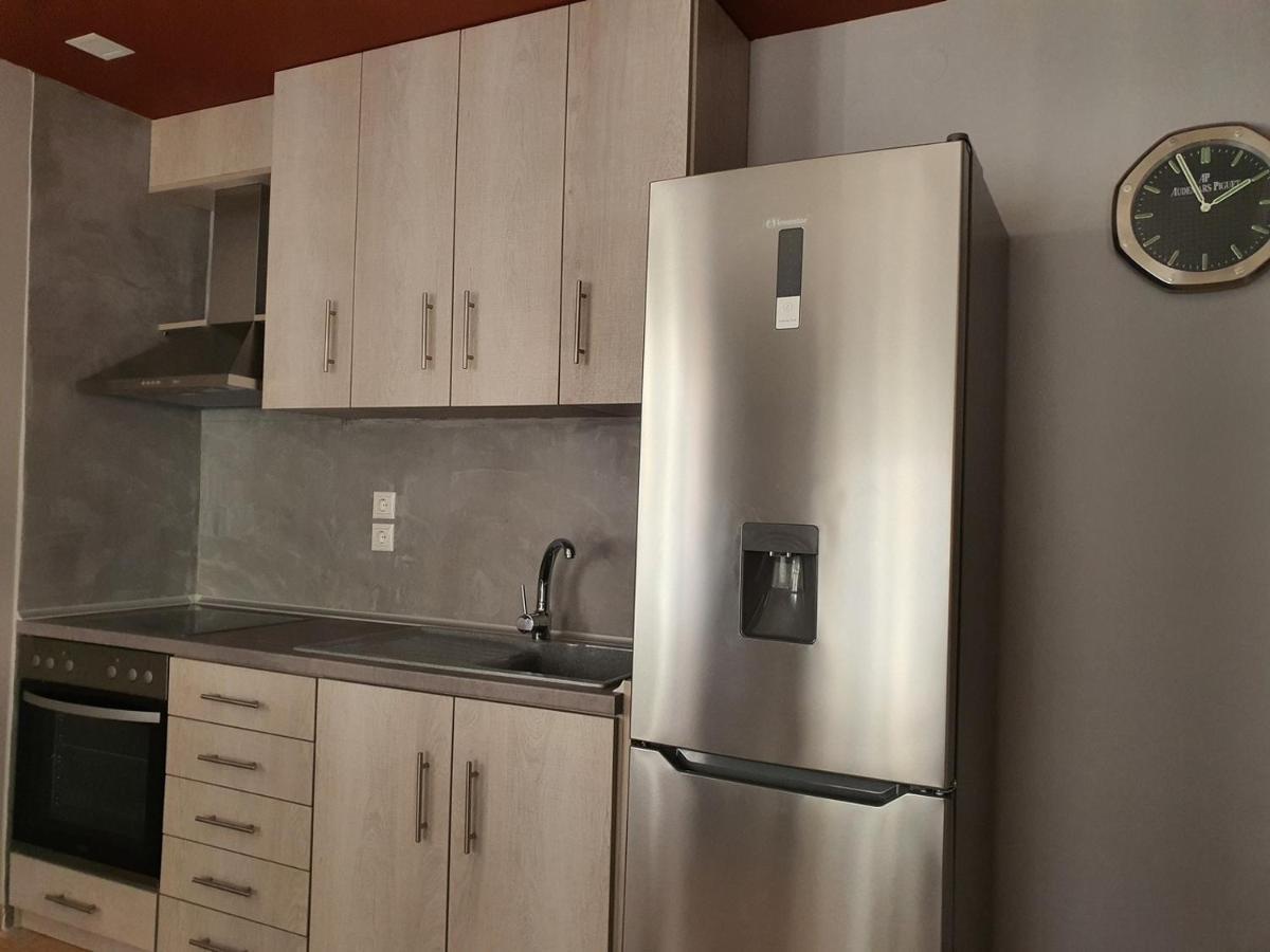 Theos Apartment Alexandroupolis Buitenkant foto