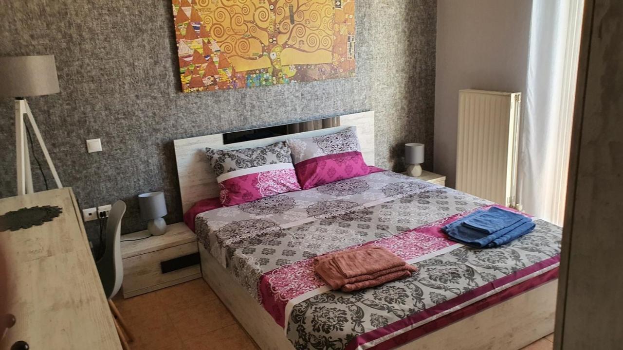 Theos Apartment Alexandroupolis Buitenkant foto