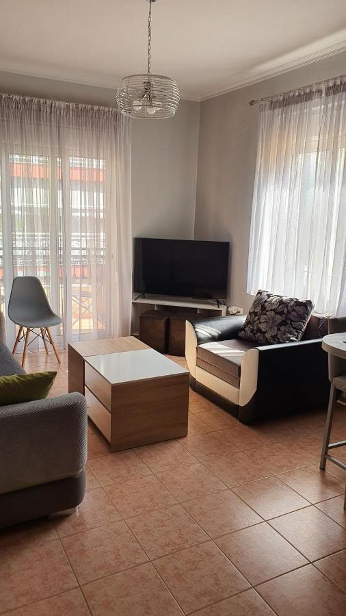 Theos Apartment Alexandroupolis Buitenkant foto